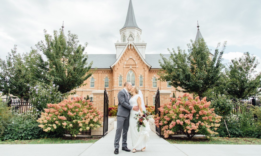 Provo City Center Temple Wedding Photographer